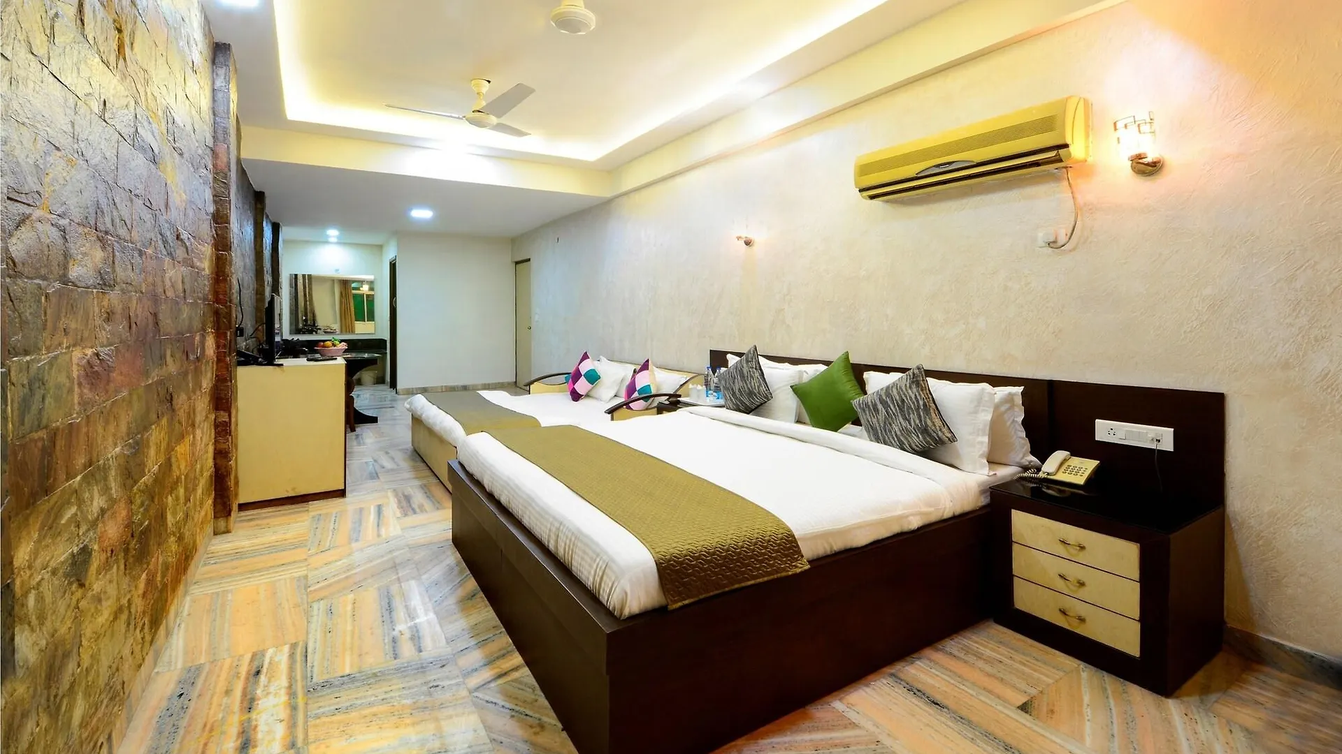Hotel Ashish Palace Agra  Agra (Uttar Pradesh)