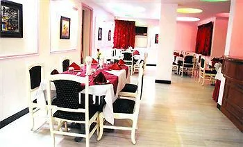 Hotel Ashish Palace Agra  3*, Agra (Uttar Pradesh)