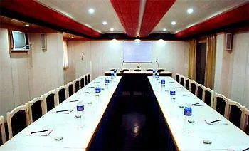 Hotel Ashish Palace Agra  3*, Agra (Uttar Pradesh)